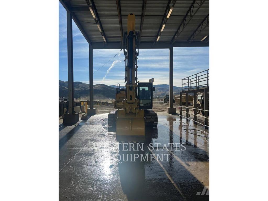 CAT 323F Koparki gąsienicowe