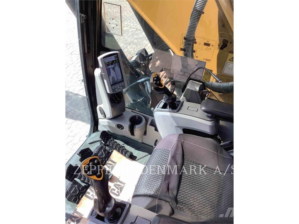 CAT 323FL Koparki gąsienicowe