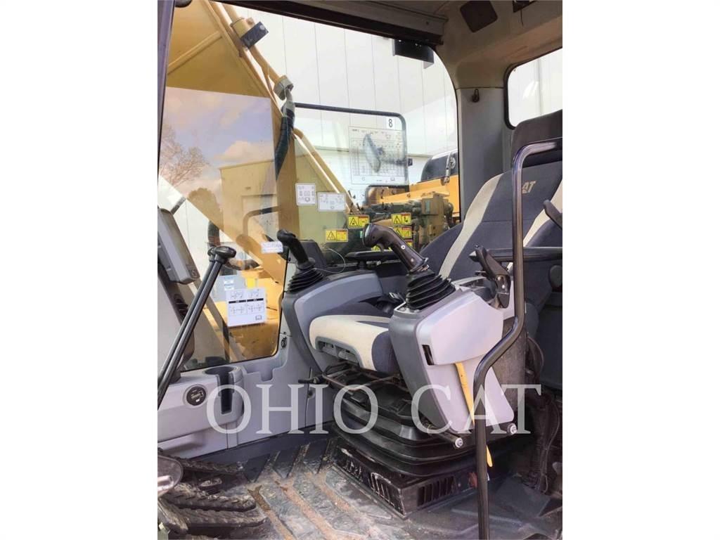 CAT 323FL TC Koparki gąsienicowe