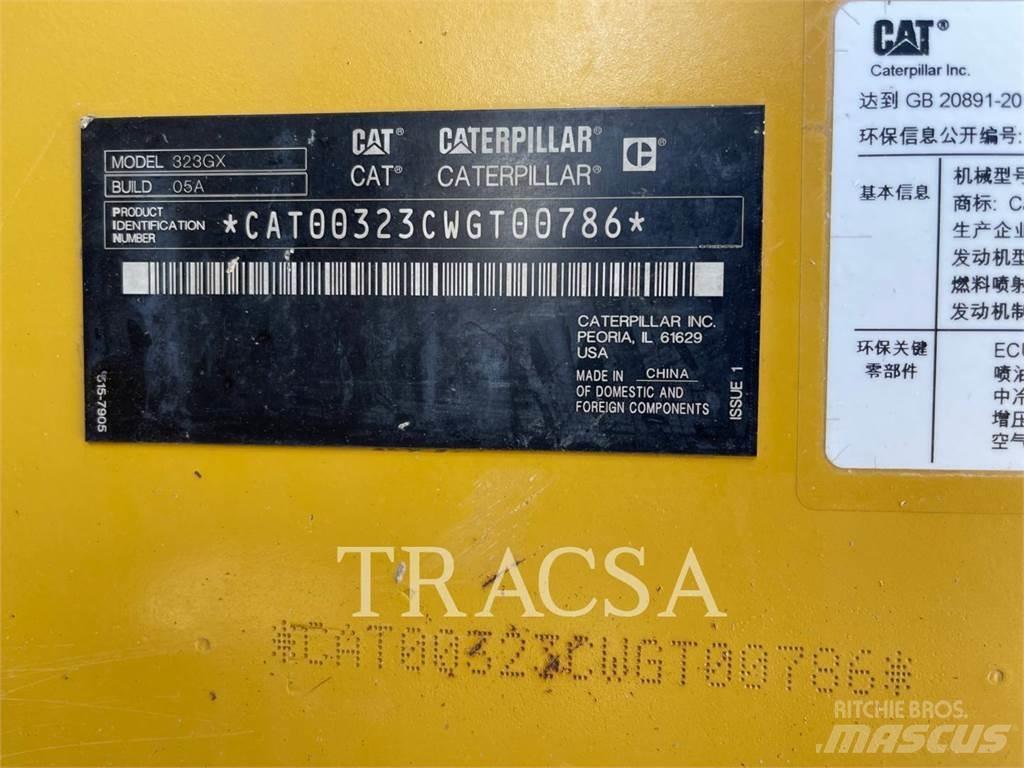 CAT 323GX Koparki gąsienicowe