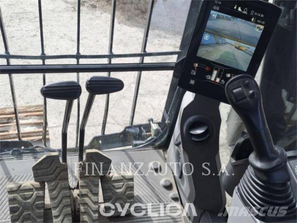 CAT 323L Koparki gąsienicowe