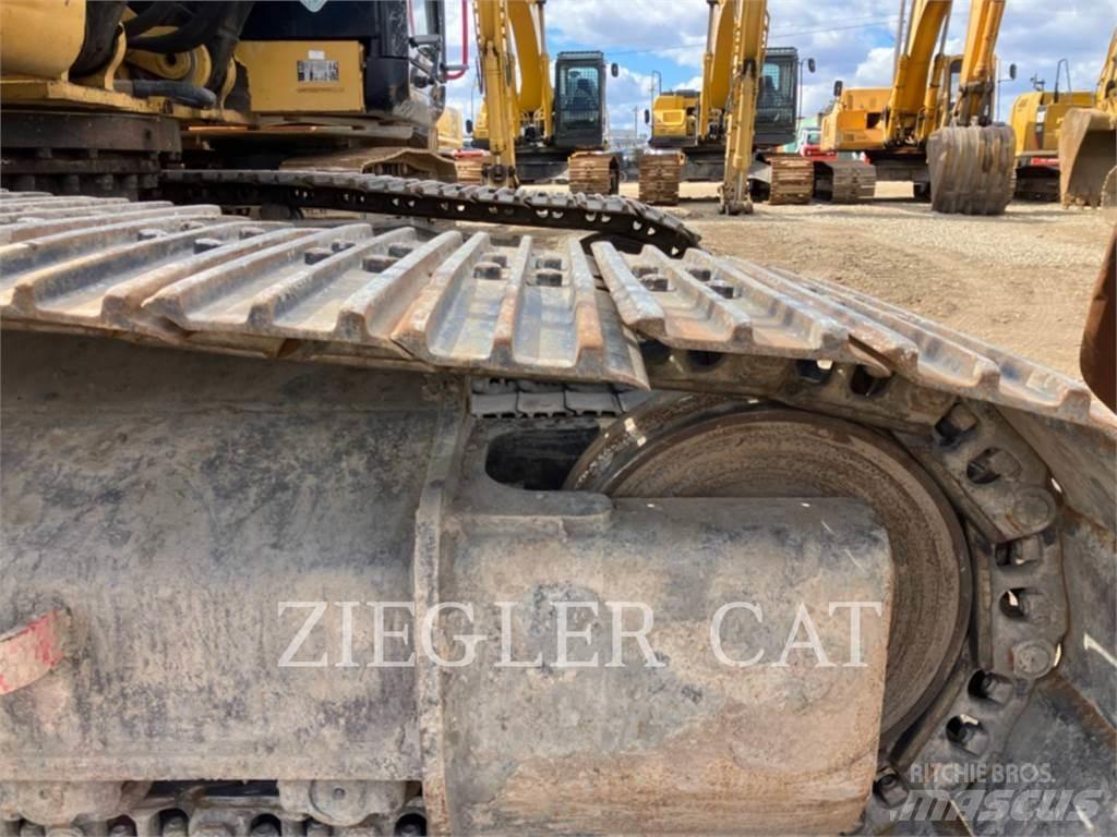 CAT 324D Koparki gąsienicowe
