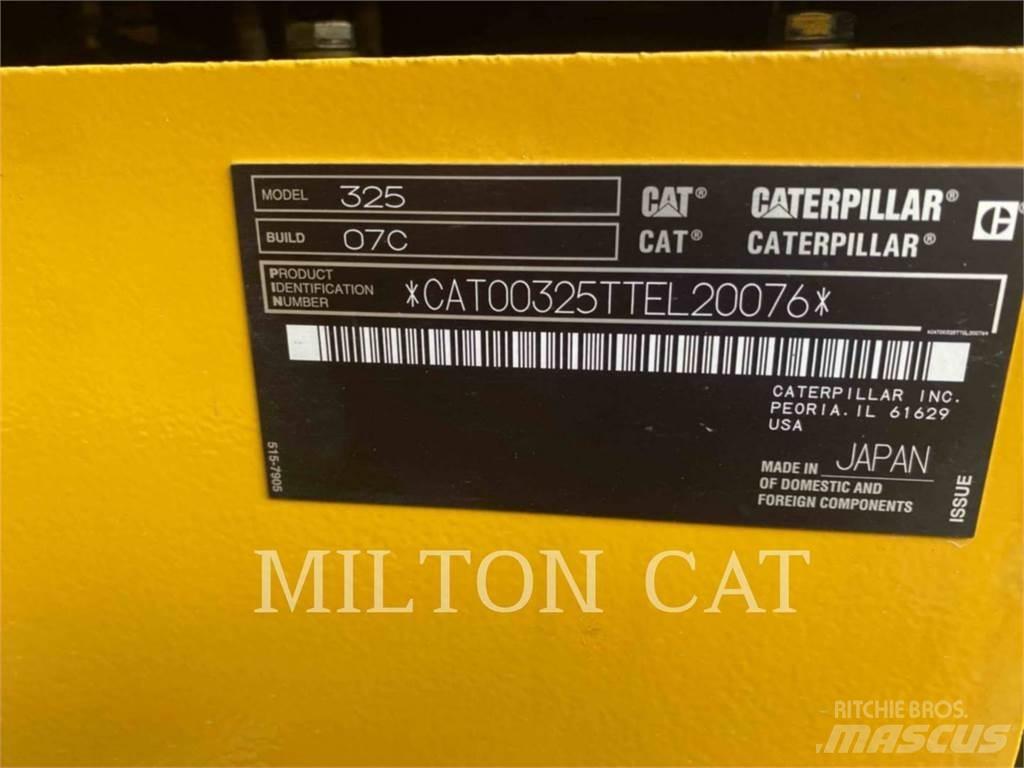 CAT 32507 Koparki gąsienicowe