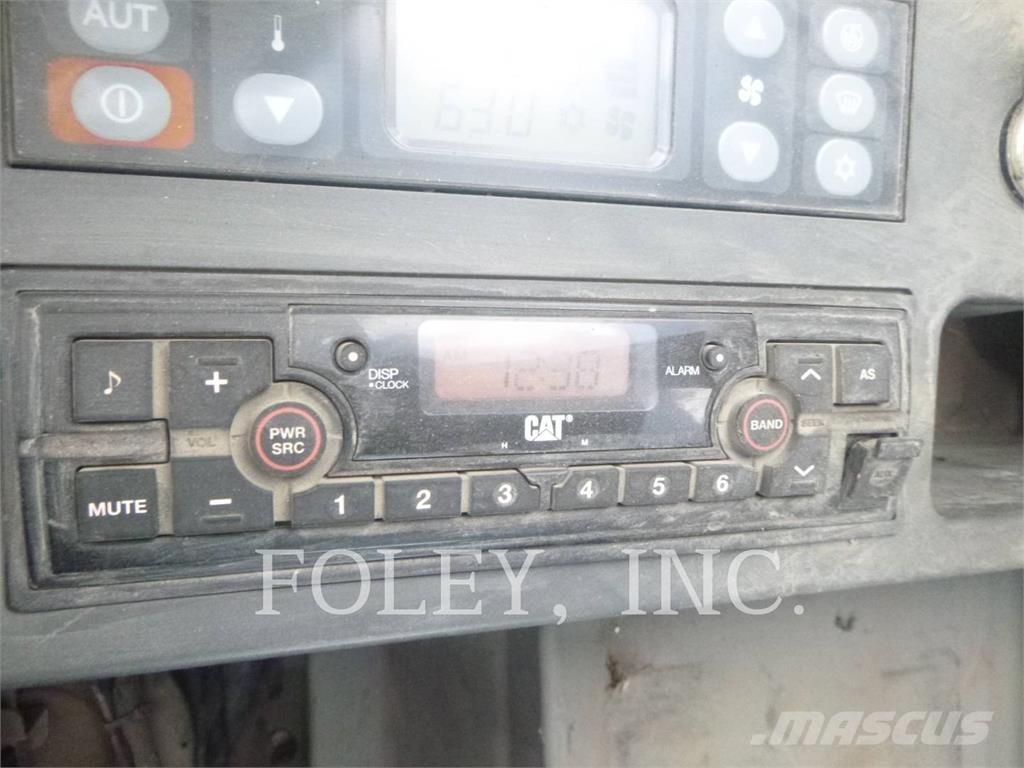 CAT 325FLCR Koparki gąsienicowe