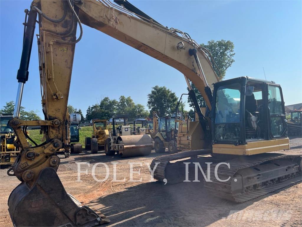 CAT 325FLCR Koparki gąsienicowe