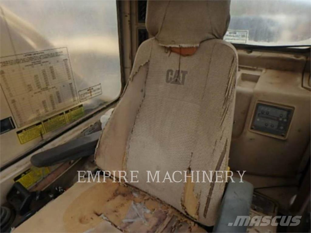 CAT 325L Koparki gąsienicowe