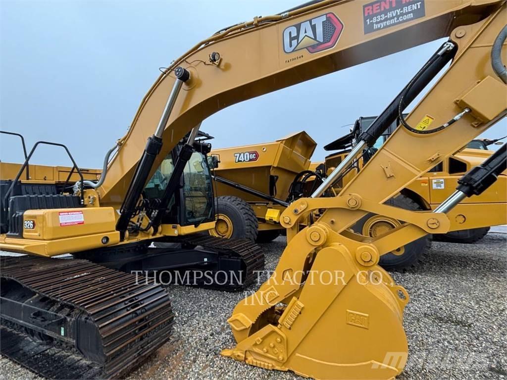 CAT 326 Koparki gąsienicowe