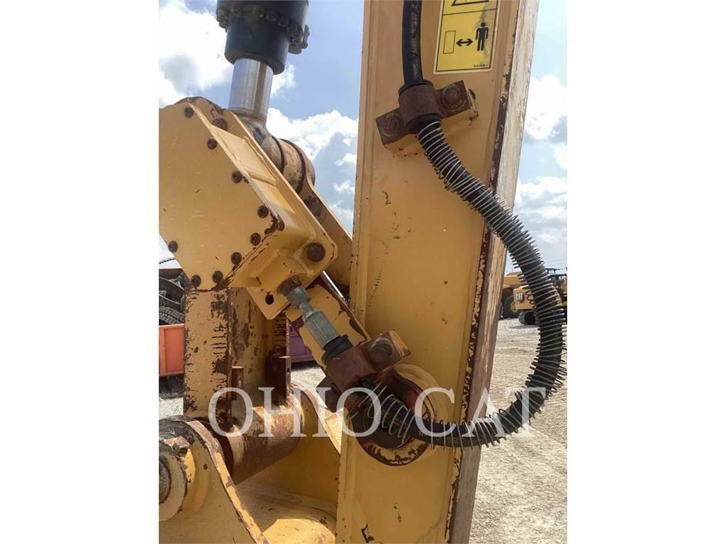 CAT 326 SLR Koparki gąsienicowe