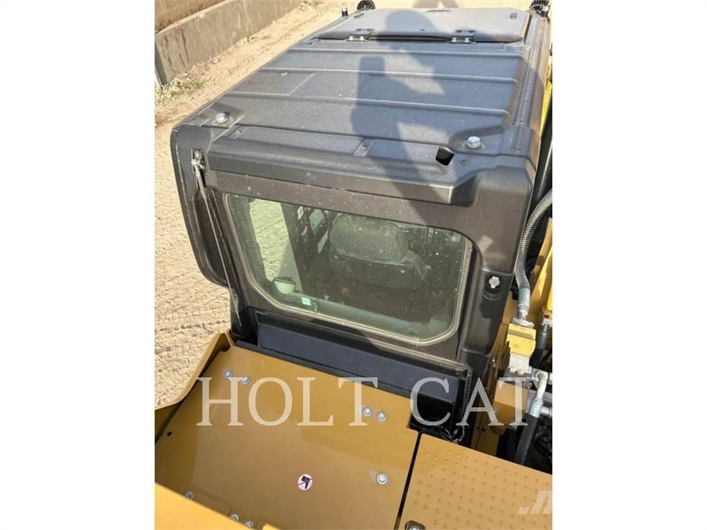 CAT 326 TC Koparki gąsienicowe