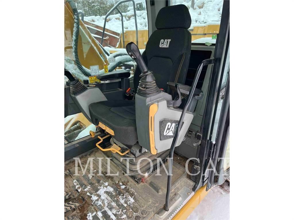 CAT 32607 Koparki gąsienicowe