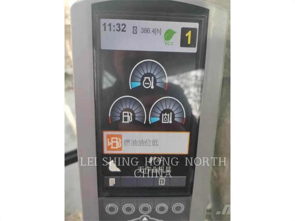 CAT 326D2L Koparki gąsienicowe