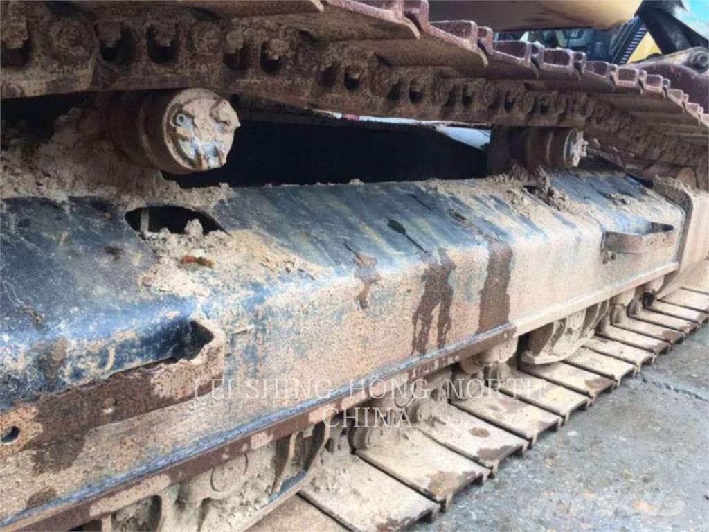 CAT 326D2L Koparki gąsienicowe