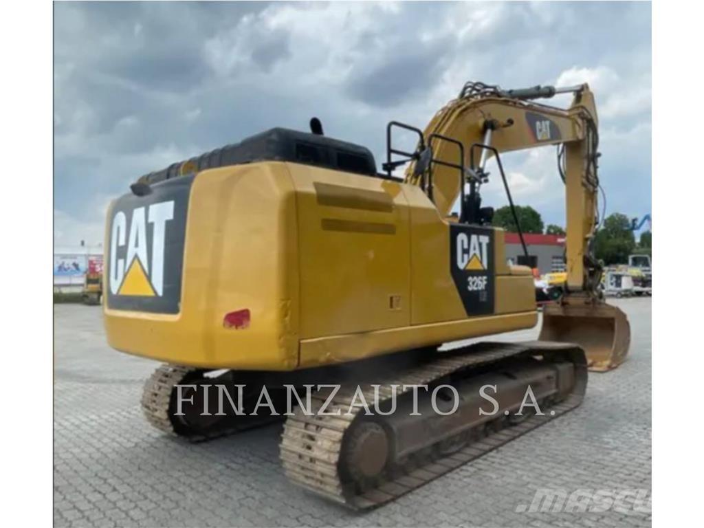 CAT 326F Koparki gąsienicowe