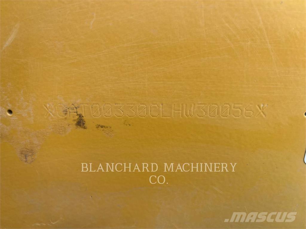 CAT 330 Koparki gąsienicowe