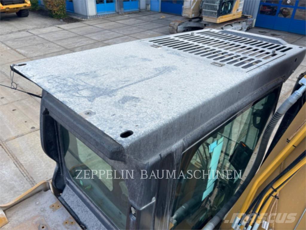 CAT 330-07 Koparki gąsienicowe