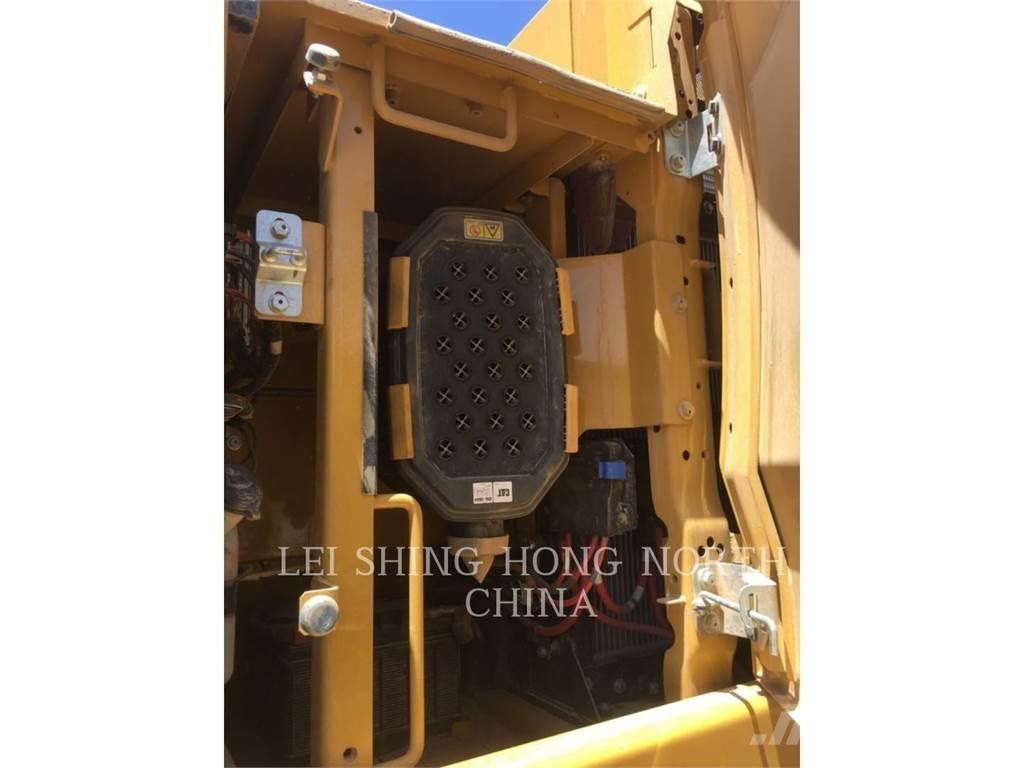 CAT 330-07 Koparki gąsienicowe