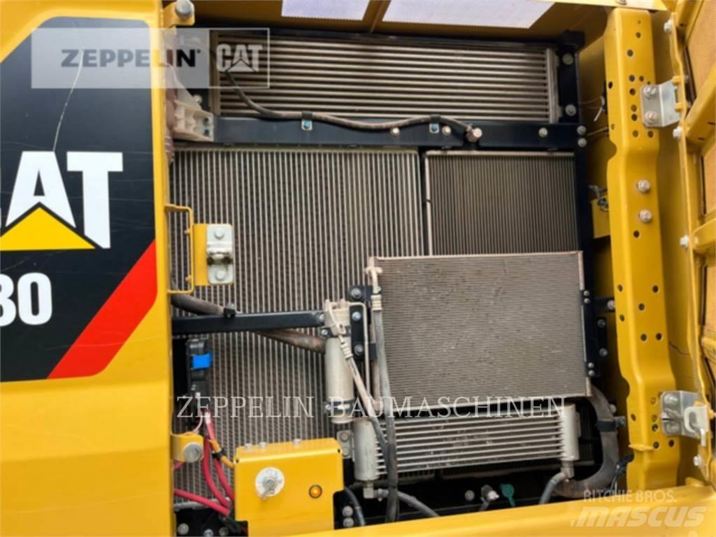 CAT 330-07A Koparki gąsienicowe