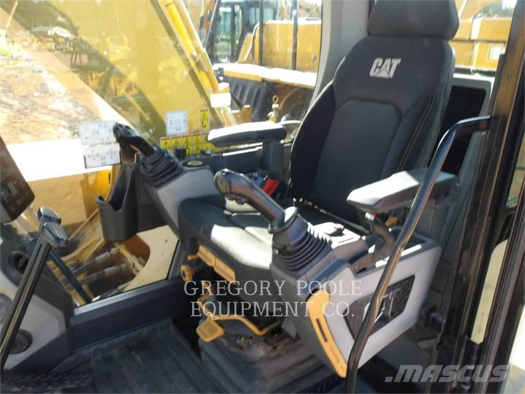 CAT 33007 Koparki gąsienicowe