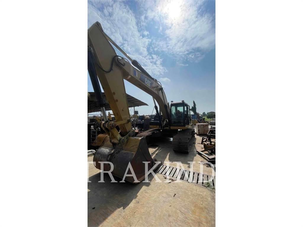 CAT 330D2L Koparki gąsienicowe