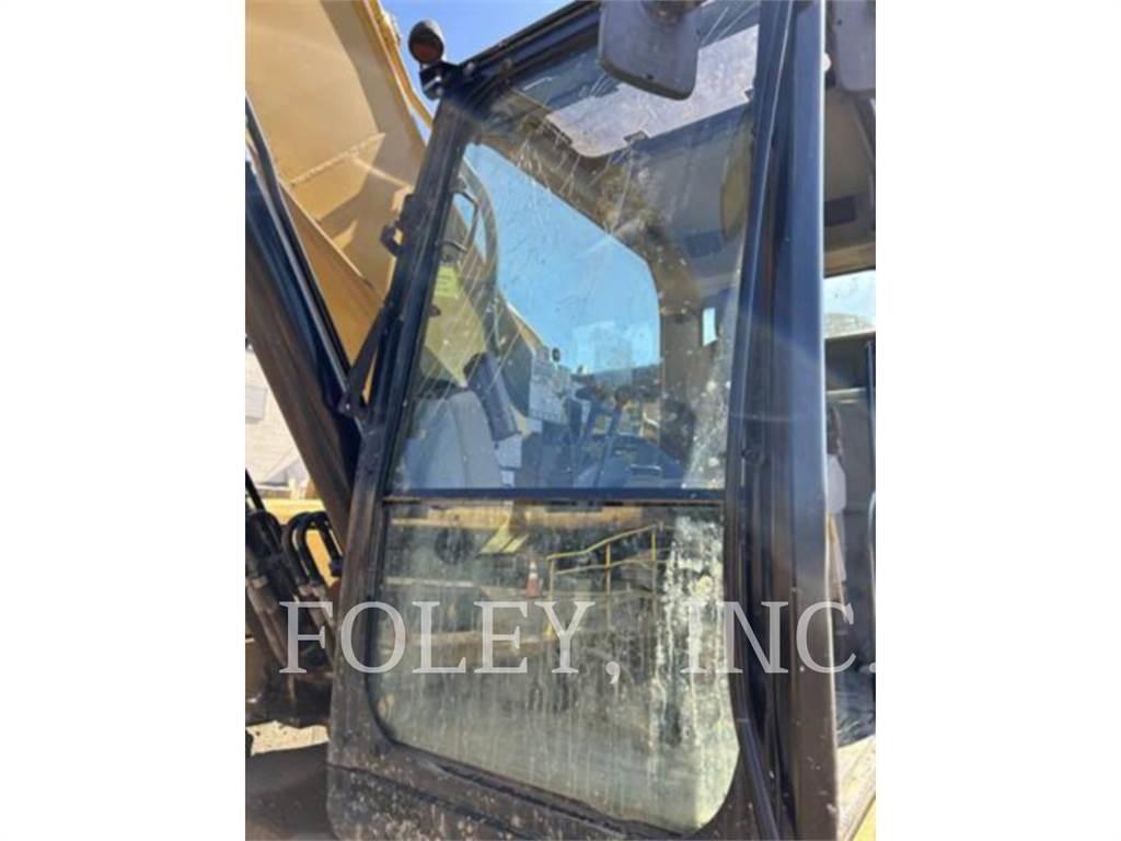 CAT 330FL Koparki gąsienicowe