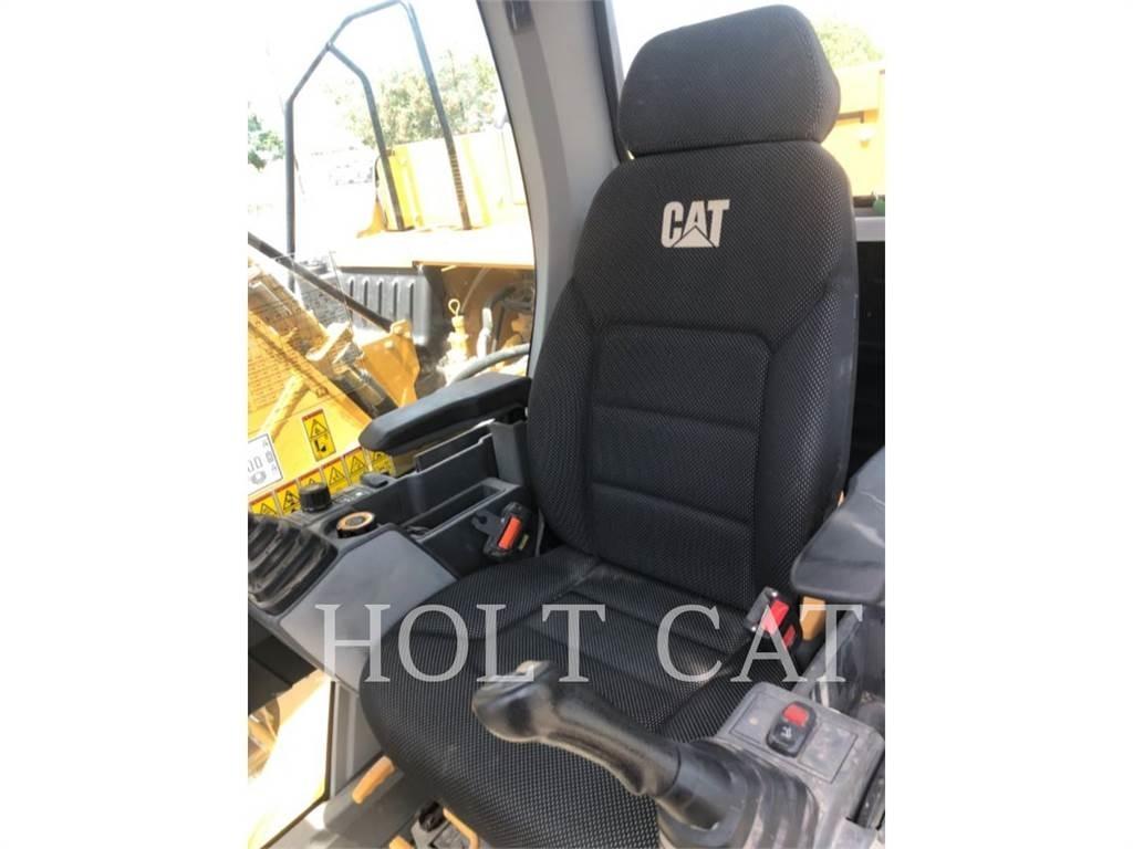 CAT 330GC Koparki gąsienicowe