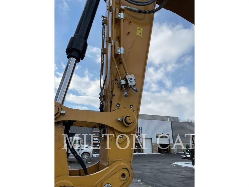 CAT 335 Koparki gąsienicowe