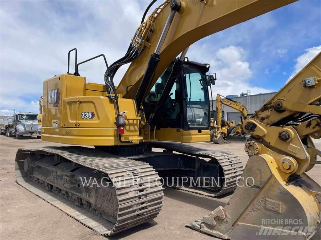 CAT 335 Koparki gąsienicowe