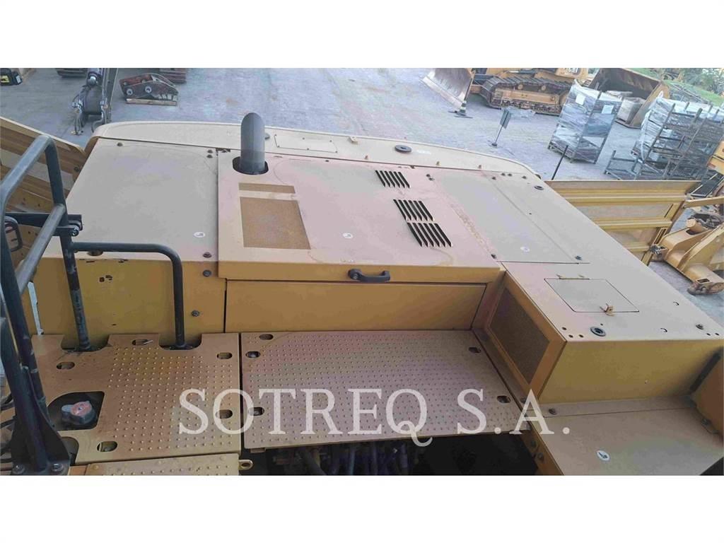 CAT 33607 Koparki gąsienicowe