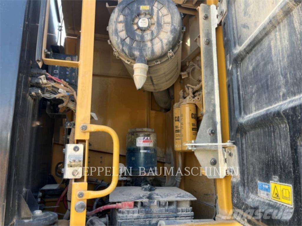 CAT 336FLN Koparki gąsienicowe