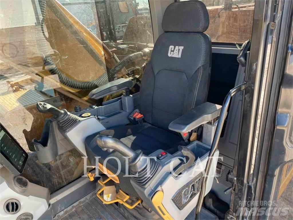 CAT 34008 Koparki gąsienicowe