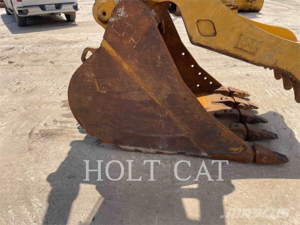 CAT 34008 Koparki gąsienicowe