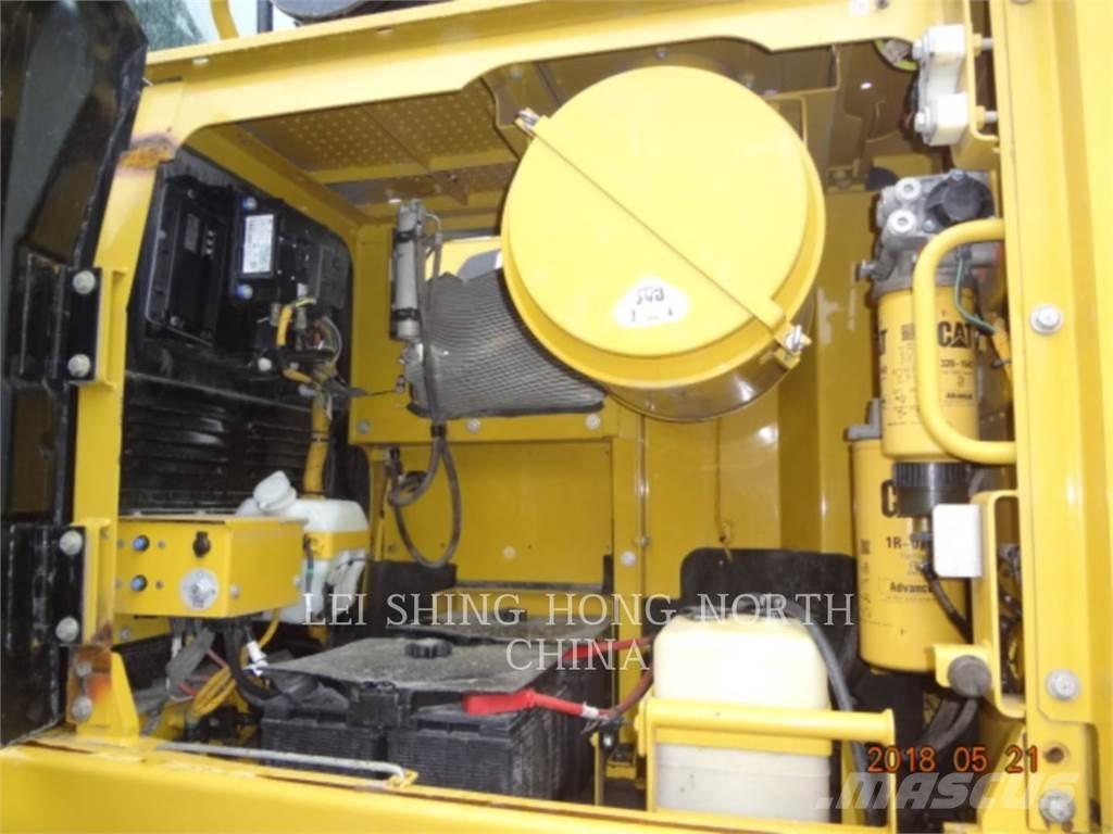 CAT 349D2 Koparki gąsienicowe