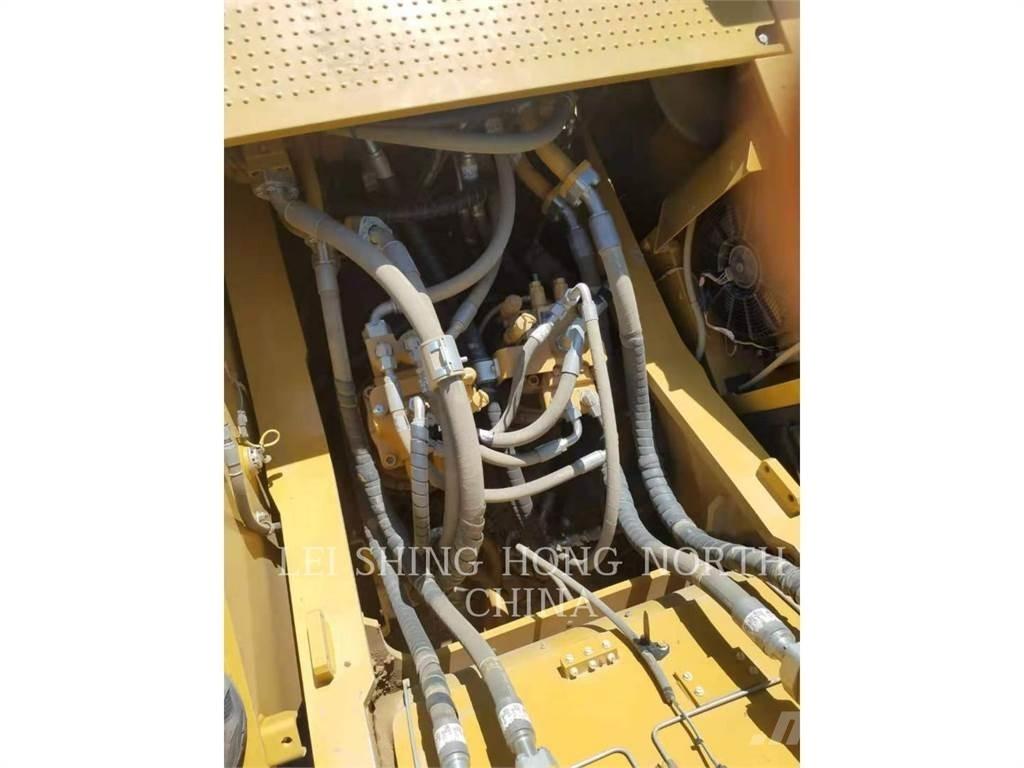 CAT 349D2L Koparki gąsienicowe