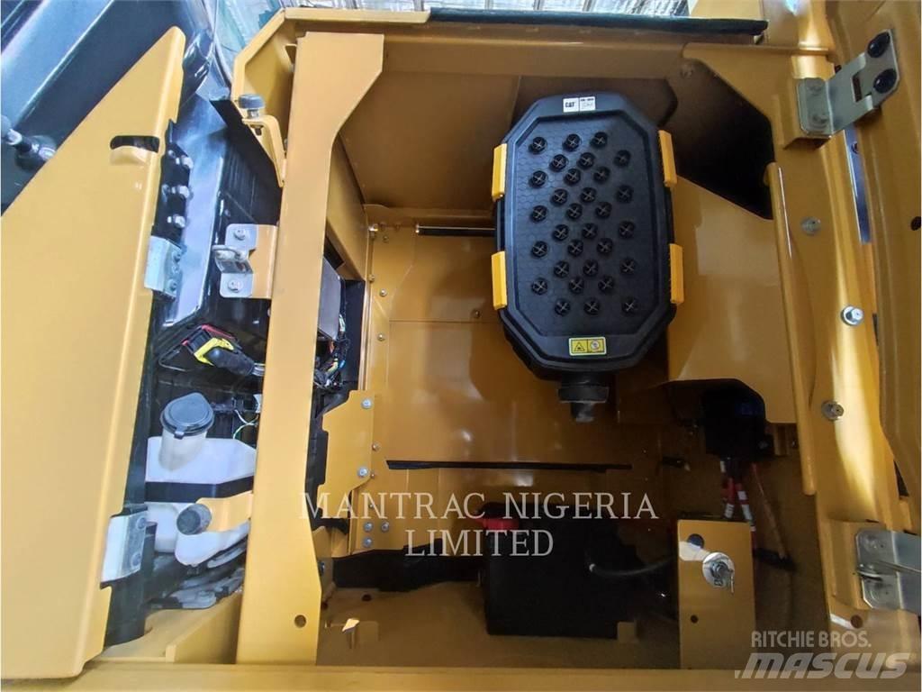 CAT 350-06 Koparki gąsienicowe