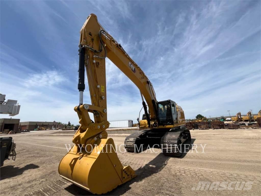 CAT 352 Koparki gąsienicowe