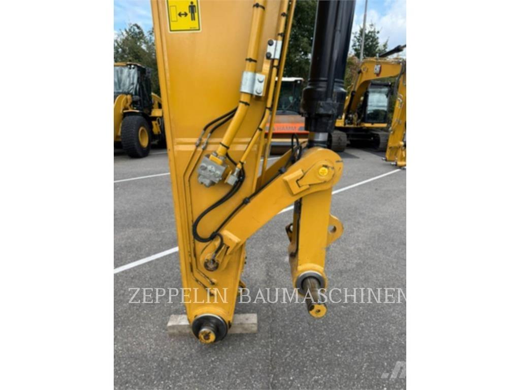CAT 352-08 Koparki gąsienicowe
