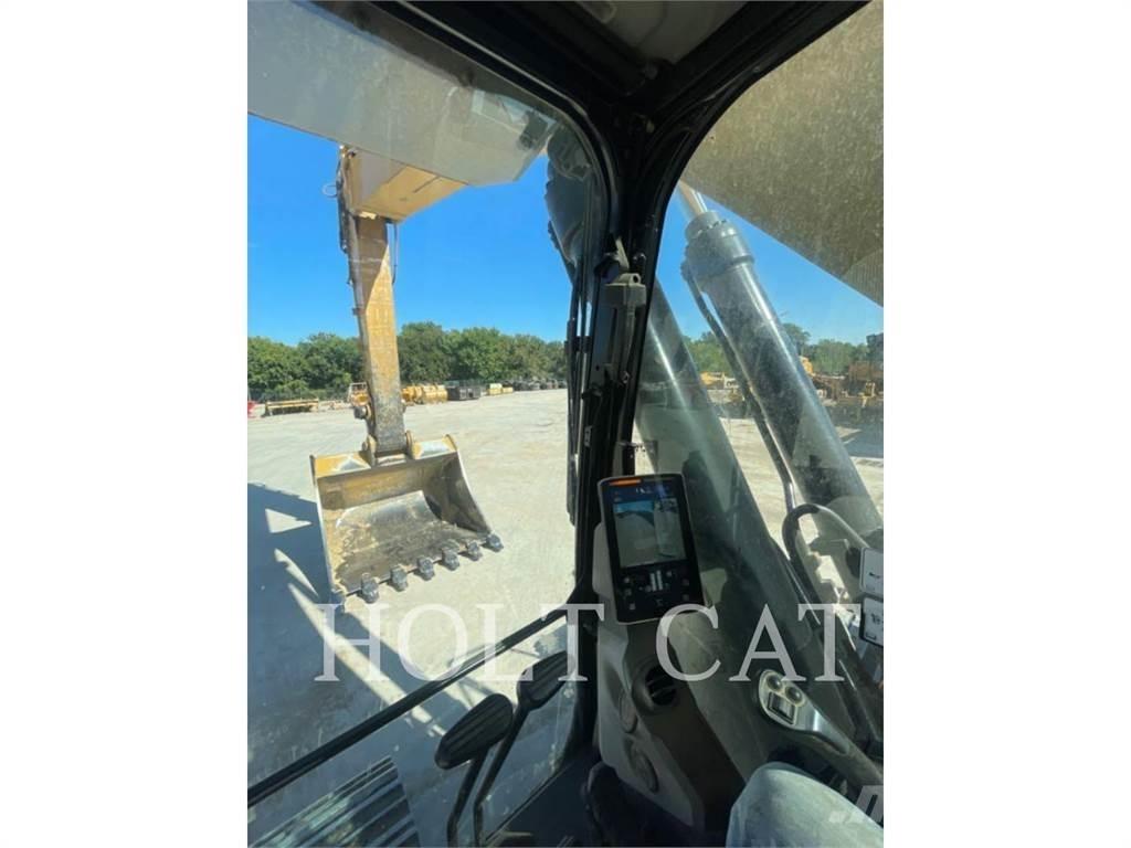 CAT 352 11 Koparki gąsienicowe