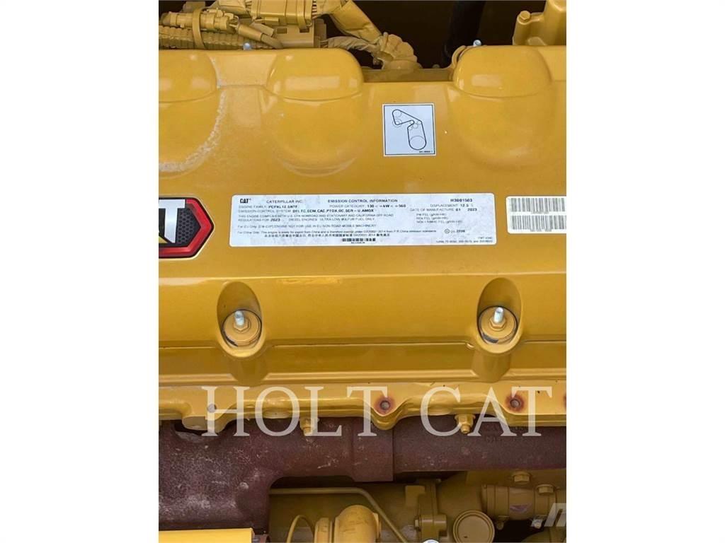 CAT 352 11 Koparki gąsienicowe