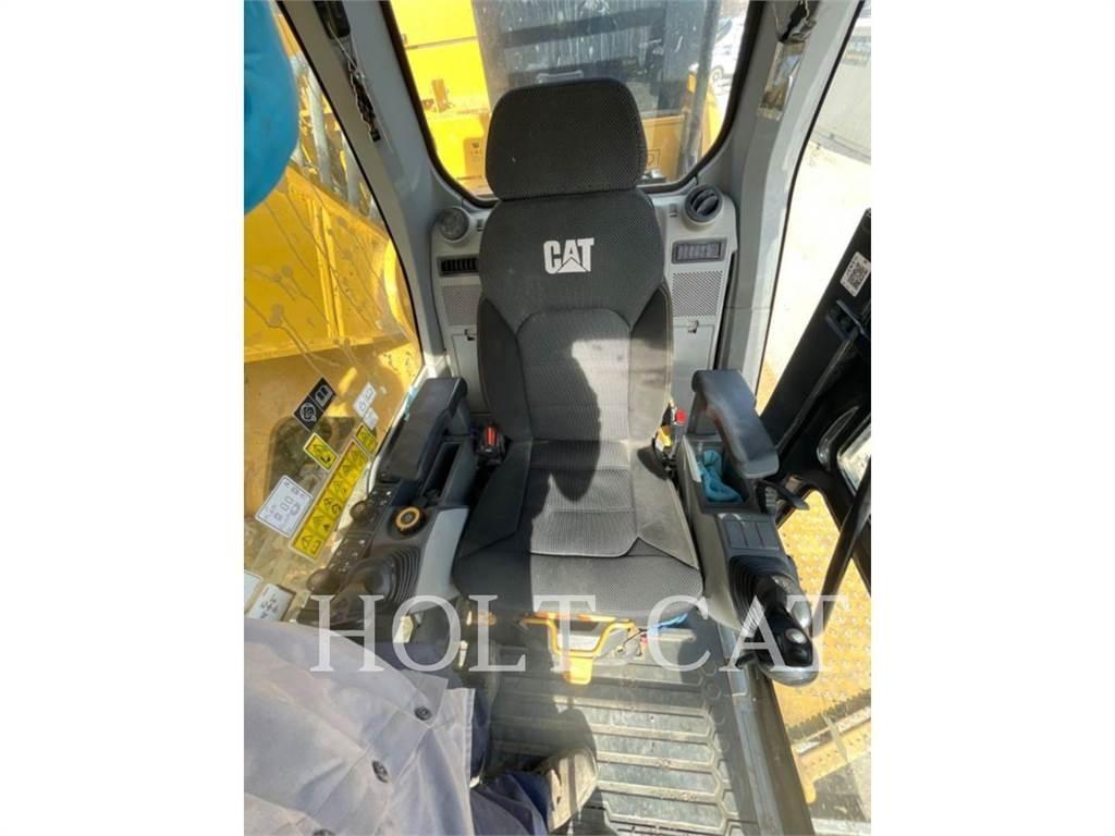 CAT 374 Koparki gąsienicowe