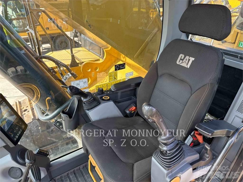 CAT 374 Koparki gąsienicowe