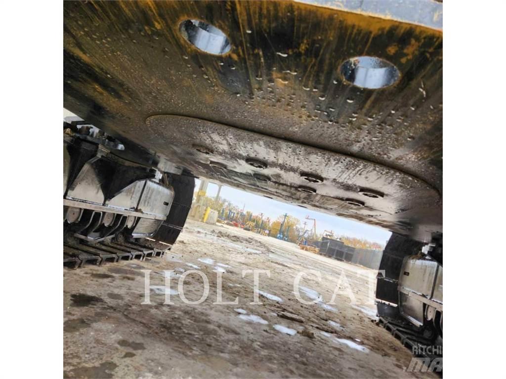 CAT 374 Koparki gąsienicowe