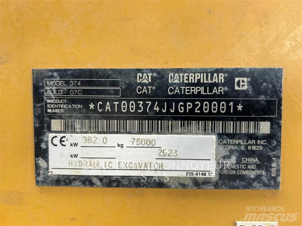 CAT 374 Koparki gąsienicowe