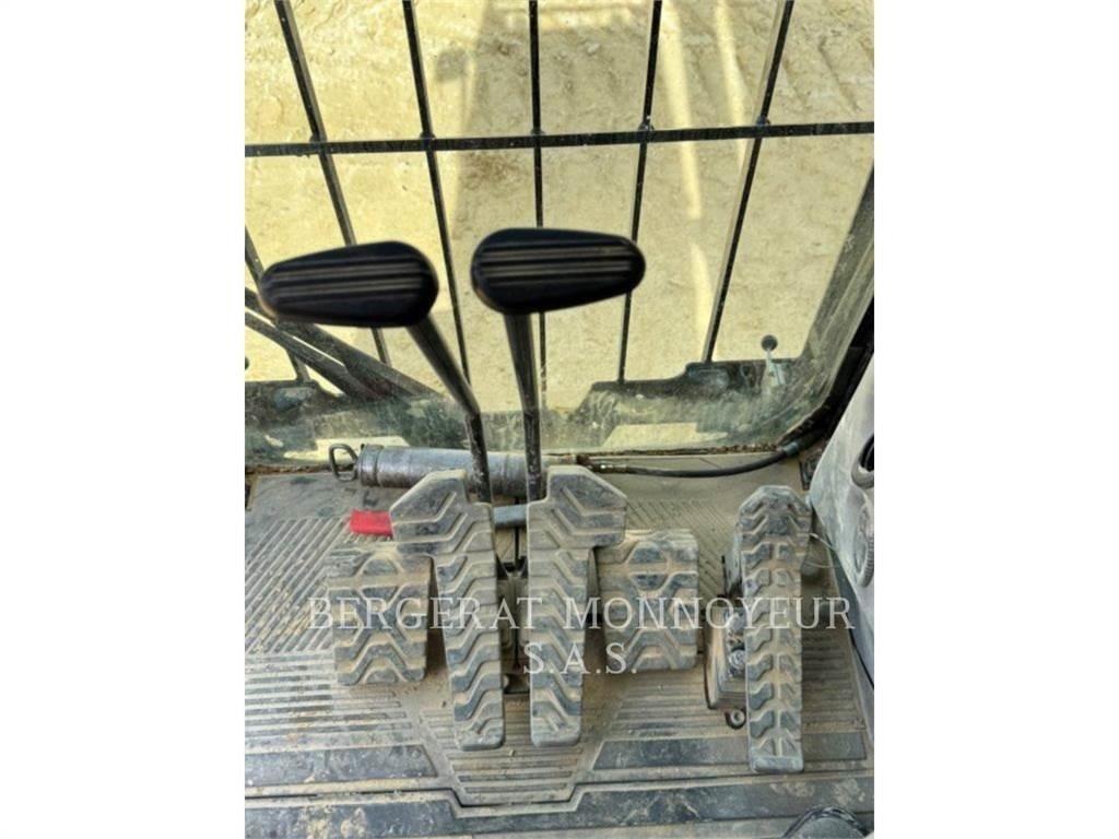 CAT 374-07 Koparki gąsienicowe