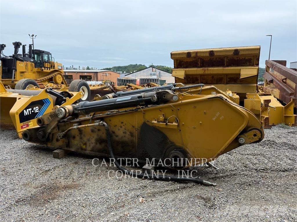 CAT 374-07 Koparki gąsienicowe