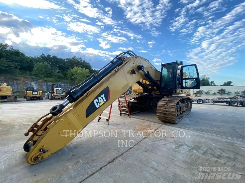 CAT 390FL Koparki gąsienicowe