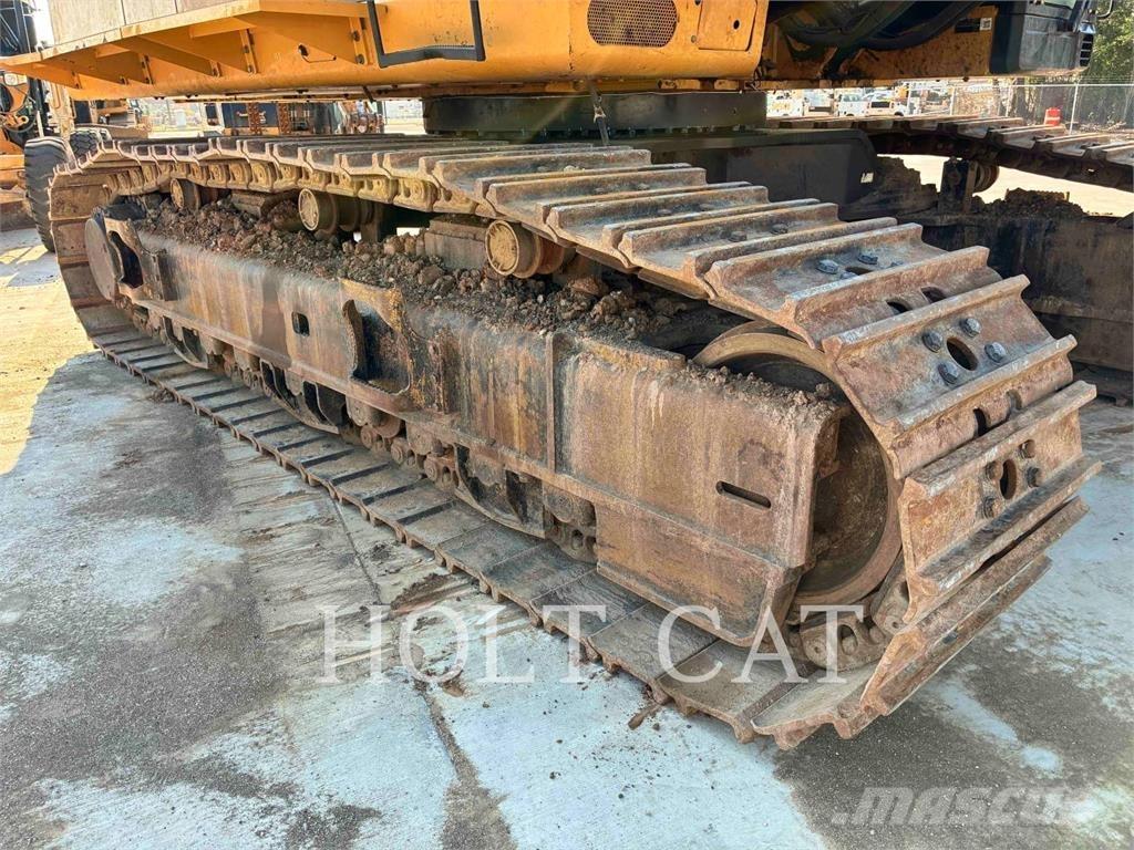 CAT 390FL Koparki gąsienicowe