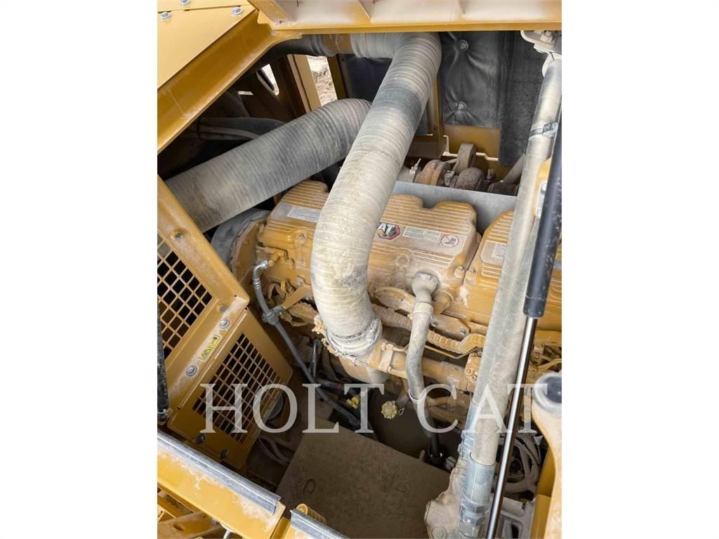 CAT 395 Koparki gąsienicowe