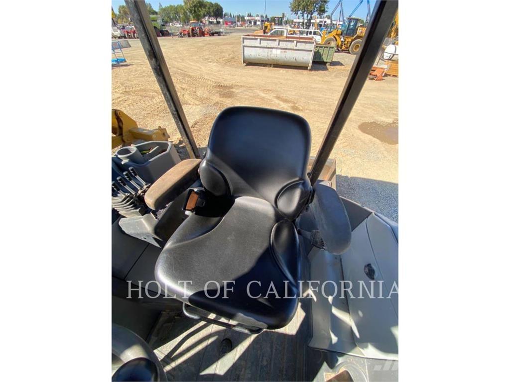 CAT 415IL Ładowarki kołowe