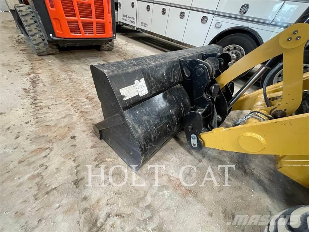 CAT 420-07XE Koparko-ładowarki