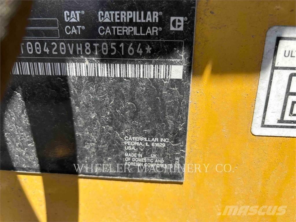 CAT 420 CF Koparko-ładowarki